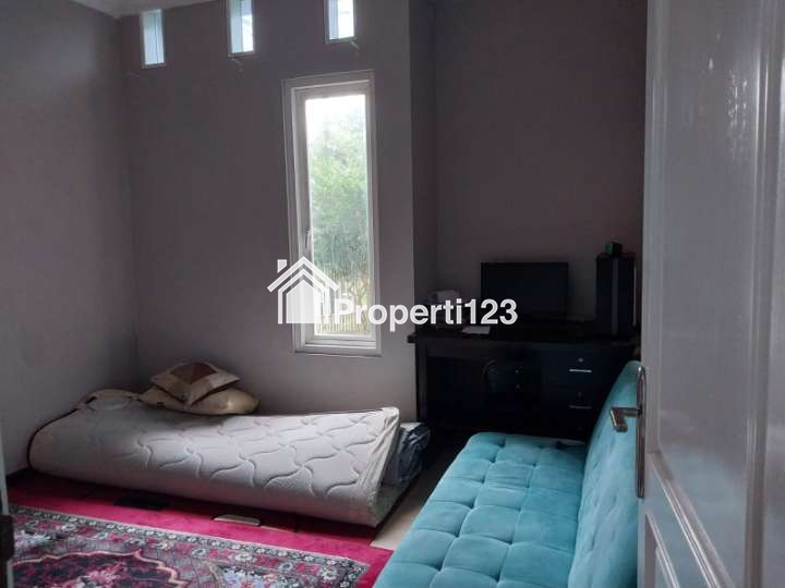 Rumah Hook Full Furnished Di Perumahan Oma Campus Dau Malang - 8