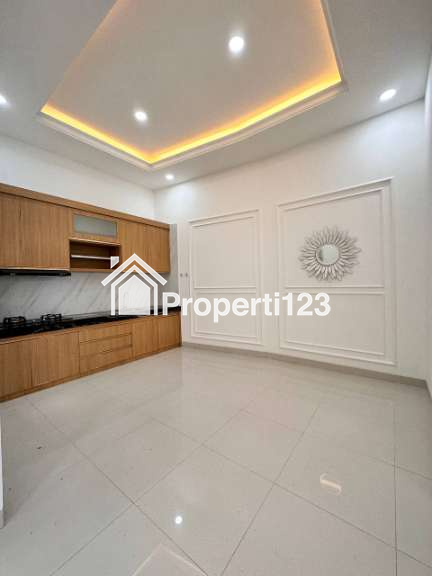 Rumah Cluster Dekat Stasiun Lrt Taman Mini Jakarta Timur - 9