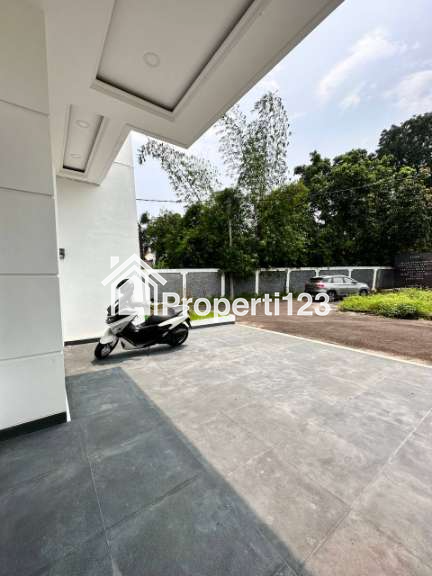 Rumah Cluster Dekat Stasiun Lrt Taman Mini Jakarta Timur - 2