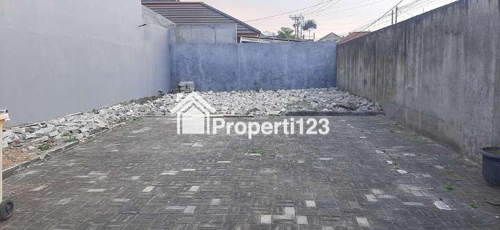 Kavling Siap Bangun 128 M2 SHM Muka 8 Meter One Gate Cluster  Lingkungan Tenang Nyaman dan Aman di Cisaranten Kulon Arcamanik Bandung - 5