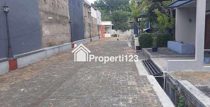 Kavling Siap Bangun 128 M2 SHM Muka 8 Meter One Gate Cluster  Lingkungan Tenang Nyaman dan Aman di Cisaranten Kulon Arcamanik Bandung - 7