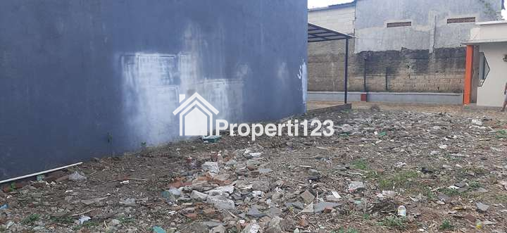 Kavling Siap Bangun 141 M2 SHM Muka 10 Meter One Gate Cluster  Lingkungan Tenang Nyaman dan Aman di Cisaranten Kulon Arcamanik Bandung - 2