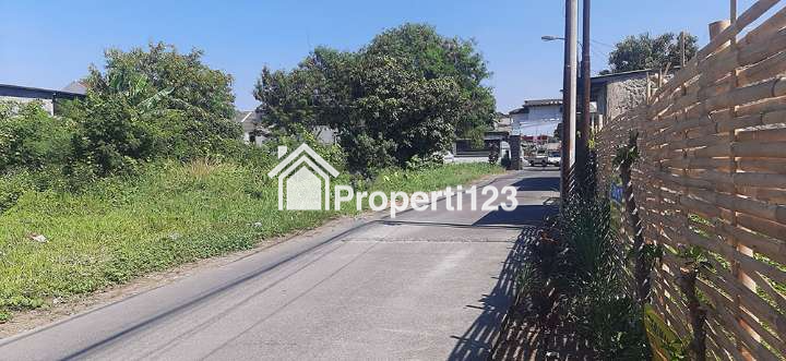 Kavling 274 m2 SHM Muka 12 Meter di Kawasan Permukiman Lingkungan Tenang Nyaman dan Aman di Cisaranten Kulon Arcamanik Bandung - 4