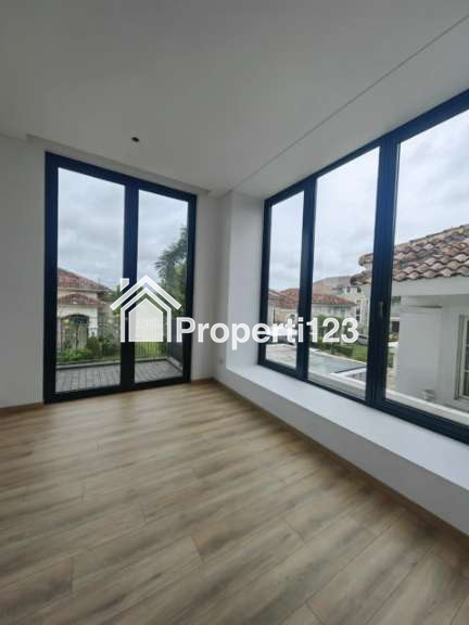 Dijual Rumah di Cluster Taman Mediterania Jl.Telaga Biru,  Lippo Karawaci Central, Tangerang - 6