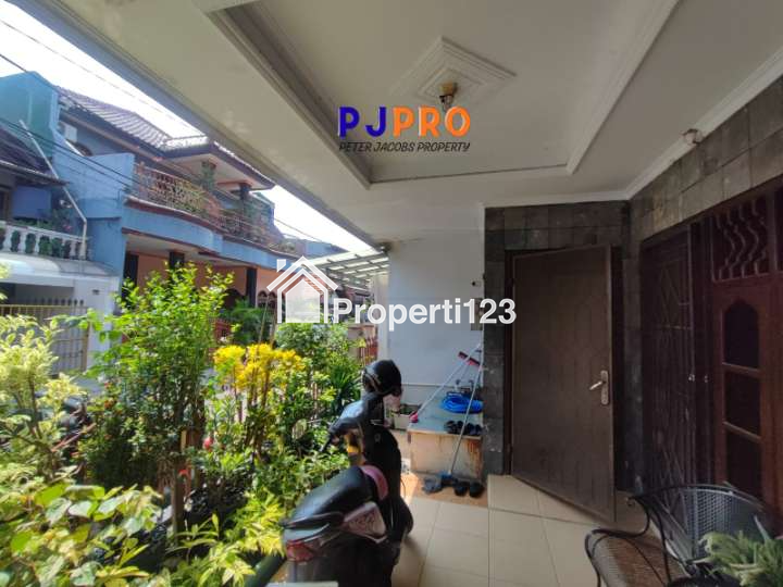 Dijual Kosan 2,5 Lantai di Jalan Kavling Semper Barat Jakarta Utara - 2