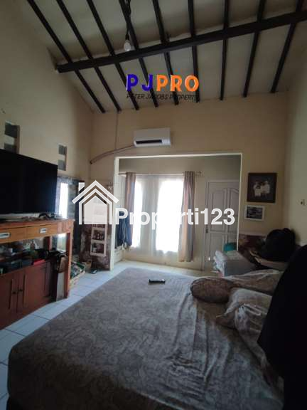 Dijual Kosan 2,5 Lantai di Jalan Kavling Semper Barat Jakarta Utara - 12