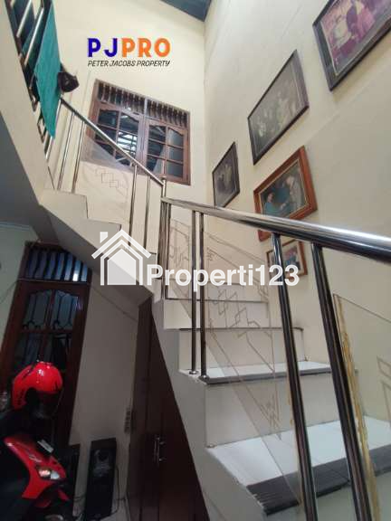 Dijual Kosan 2,5 Lantai di Jalan Kavling Semper Barat Jakarta Utara - 6