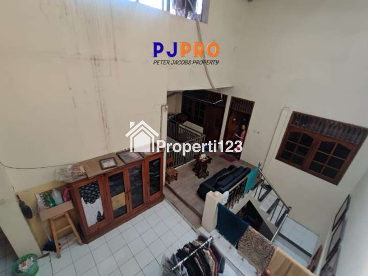 Dijual Kosan 2,5 Lantai di Jalan Kavling Semper Barat Jakarta Utara - 13