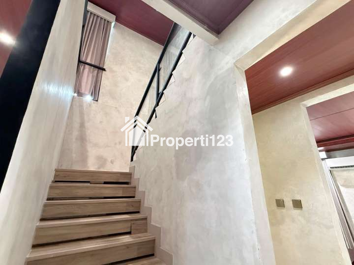 Rumah Hoek Mewah Fully Furnished Pondok Indah Jakarta Selatan - 7