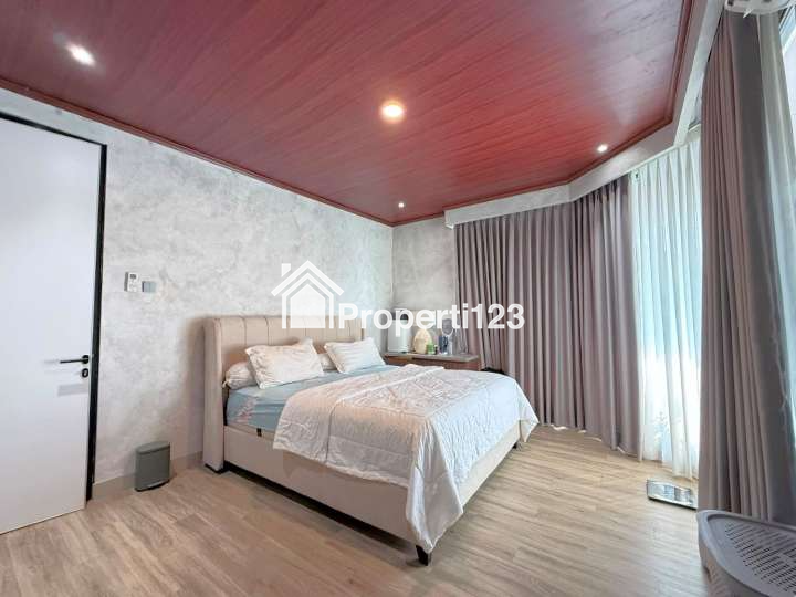 Rumah Hoek Mewah Fully Furnished Pondok Indah Jakarta Selatan - 10