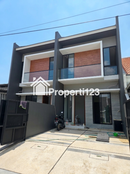 Rumah Baru Minimalis Modern Di Perum Penjaringan Sari Rungkut Surabaya Timur - 2
