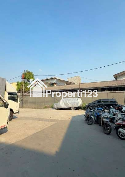 Gudang Strategis Jalan Raya Bekasi Pulo Gadung Jakarta Timur - 7