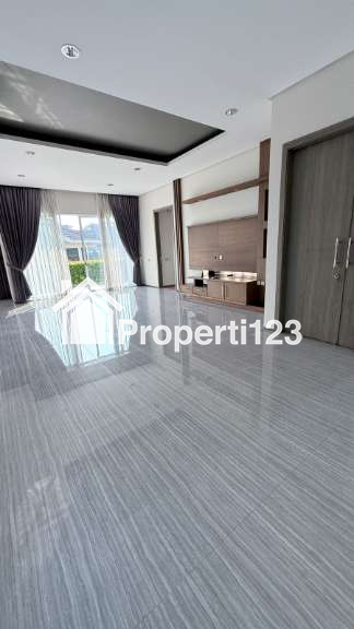 Dijual Rumah Hook Mewah LT 300 m2 di Kelapa Gading , Jakarta Utara Murah - 10