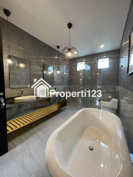 Dijual Rumah di Jl.Gaharu, Cilandak Barat, Cilandak, Jakarta Selatan - 9