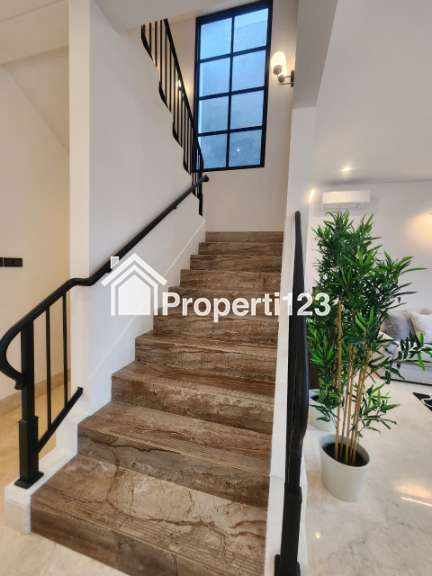 Dijual Rumah di Jl.Deplu, Cilandak Barat, Cilandak, Jakarta Selatan - 5