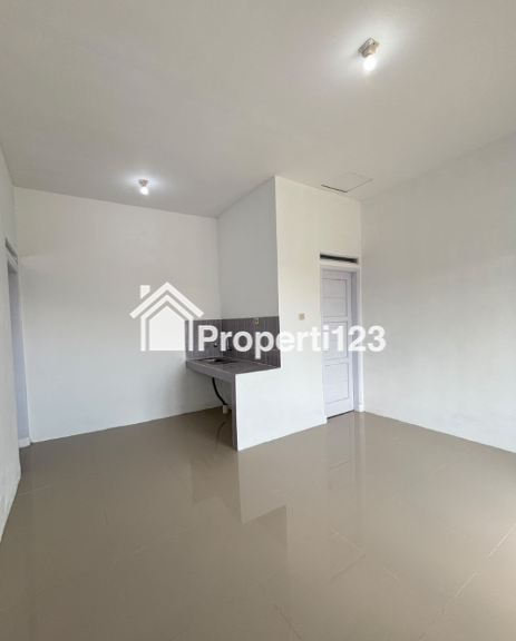 Rumah modern bebas banjir di Cibiru Wetan Bandung timur - 4