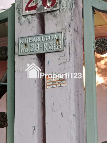 DIJUAL RUMAH NYAMAN DAN STRATEGIS DI SURABAYA - 3