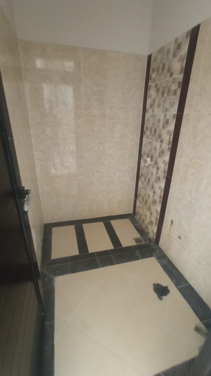 Ciputat Rumah baru 1 lt di Bukit Indah Ciputat. Lokasi strategis - 4