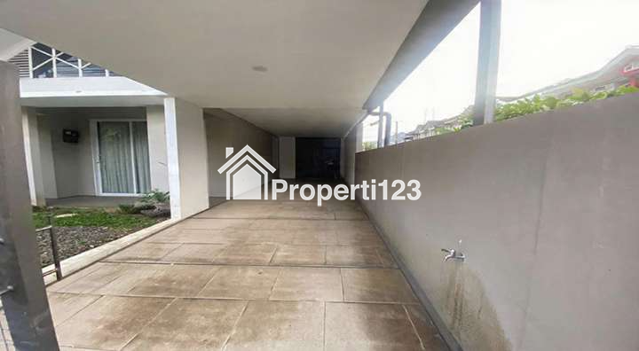 Rumah Neo-Kasik Tropis 2 Lantai Siap Huni 6 Kamar Tidur 3 Kamar Mandi Carport Garasi  Lingkungan Tenang Nyaman dan Aman di Sayap Jl. Soekarno Hatta Bandung - 14