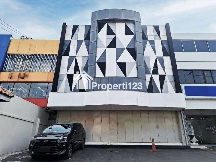 Ruko Strategis Jalan RS Fatmawati Gandaria Jakarta Selatan - 1