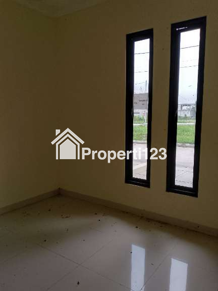 Rumah Secondary di Cikarang Utara Dekat Jababeka MM2100 - 4