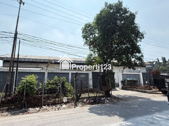 Dijual Gudang di Kawasan Mandiri di Medan Satria Bekasi - 1