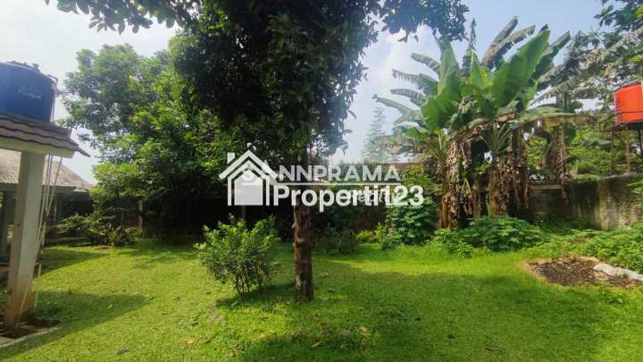 Rumah dengan halaman luas di Arco Duren Seribu Depok - 7