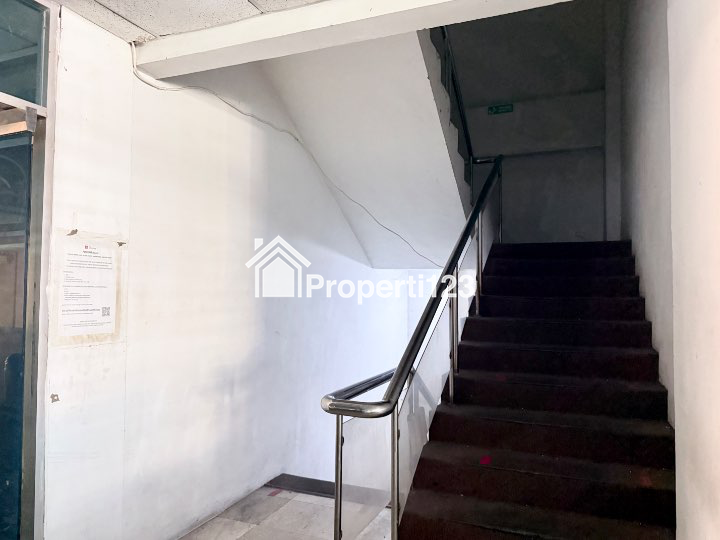 Dijual Gedung Lokasi Premium di Menteng Jakarta Pusat - 3