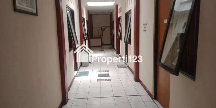 Kost Ekslusif 82 Kamar Dengan Kamar Mandi Fasilitas Lengkap Lokasi Super Strategis Dekat Telkom University Buah Batu Bandung - 5