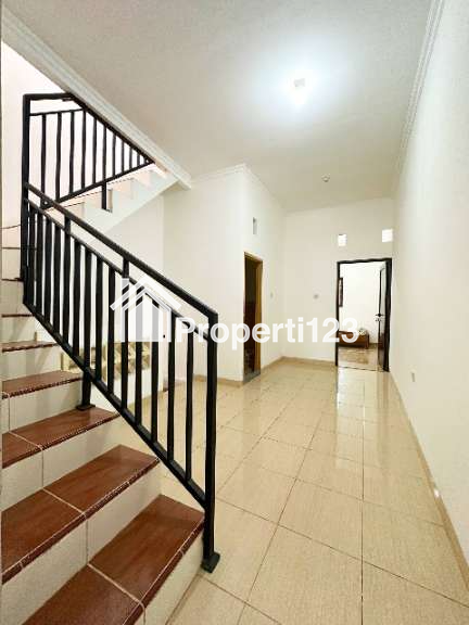 Dijual Rumah 2 Lantai Rooftop di Menteng Jakarta Pusat - 7