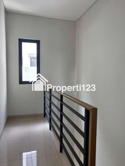 Rumah Murah Cluster Viola Summarecon Crown Gading Bekasi - 5