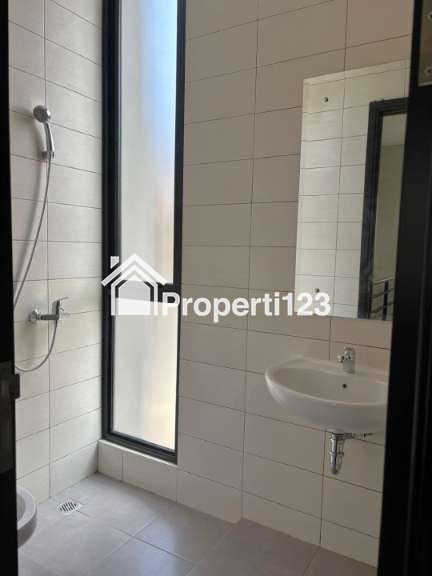 Rumah Murah Cluster Viola Summarecon Crown Gading Bekasi - 8