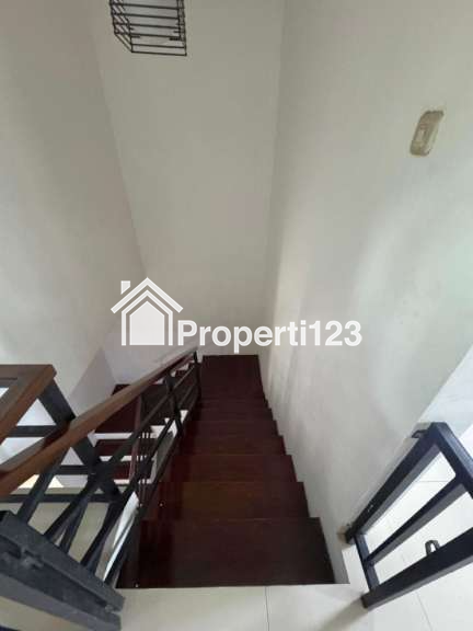 Rumah Dalam Cluster Jalan Raya Moh. Kahfi 2 Jagakarsa Jakarta Selatan - 10