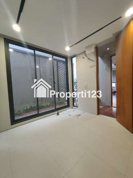 Rumah Baru 2 Lantai Rooftop di Pondok Bambu Duren Sawit Jakarta Timur - 4