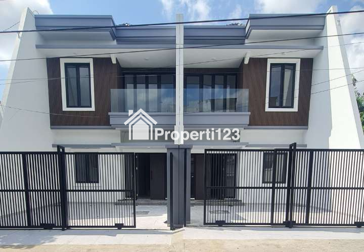 💥 PROMO SPESIAL : POTONGAN HARGA & FREE ALL BIAYA‼️ 💥 HUNIAN IDAMAN DI GAYUNGSARI SURABAYA SELATAN RUMAH MODERN BARU GRESS 2,5 LANTAI - 2