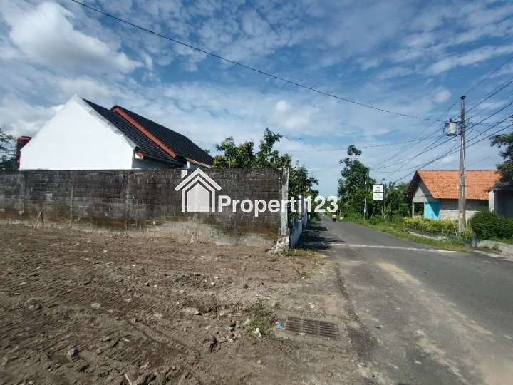 Dijual Tanah Strategis Cocok Untuk Usaha Di Flamboyan Sleman Yogyakarta - 3