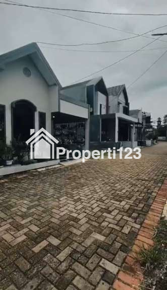 Rumah dijual di Perumahan Islami Setu Bekasi ada arena berkuda - 5