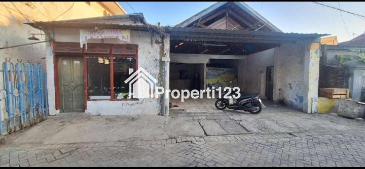 Dijual Rumah Murah Hitung Tanah Lokasi Strategis Tengah Kota Di Pumpungan Surabaya - 1
