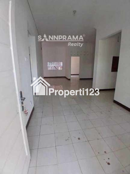 Rumah second murah tanah luas dlm cluster  disukmajaya depok - 2