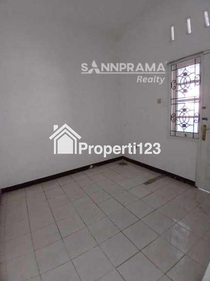 Rumah second murah tanah luas dlm cluster  disukmajaya depok - 6