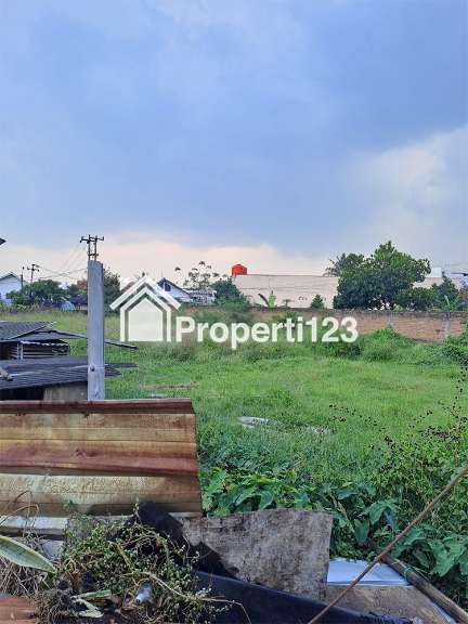 Tanah 1426 m2 SHM Muka 25 Meter Untuk Rukos Student House Komersial Lokasi Premium dekat UNPAD ITB IKOPIN IPDN di Sayap Jl. Jatinangor Sumedang - 3