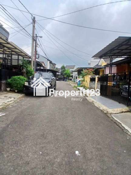 Rumah second murah tanah luas siap huni dlm cluster diPancoran Mas Depok - 10