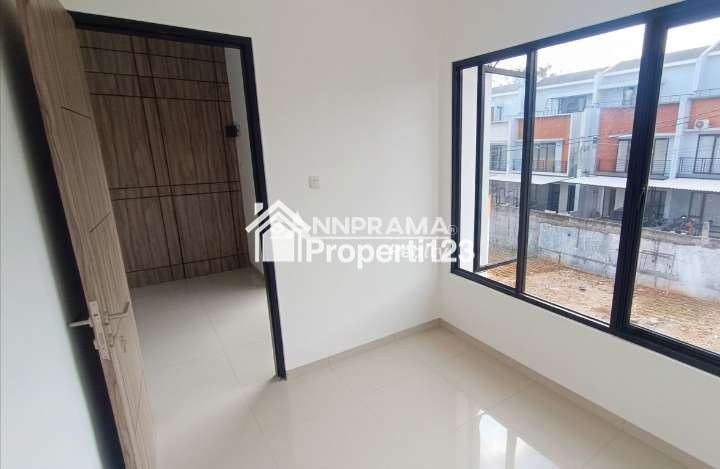 Rumah 2 lantai ada rooftop ready stock di Pondok Petir Depok - 9