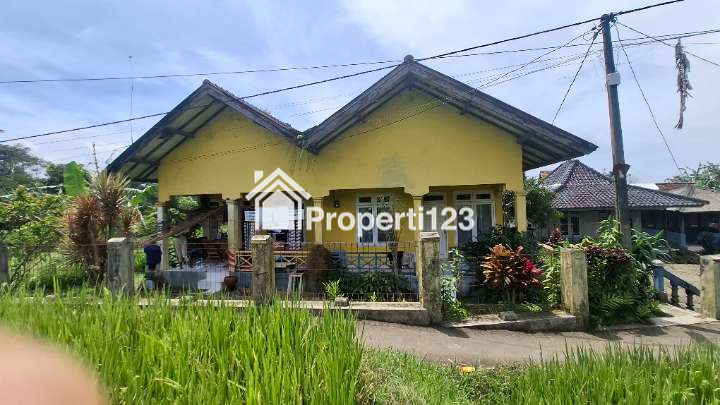 Di Jual Villa Dekat Area Wisata - 9