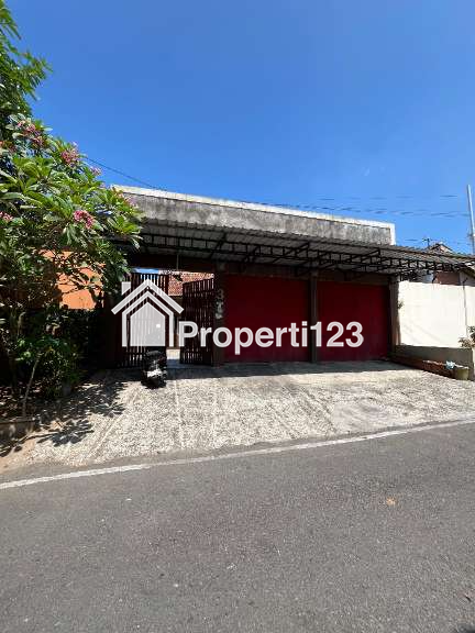 Di jual rumah di tengah kota solo - 1