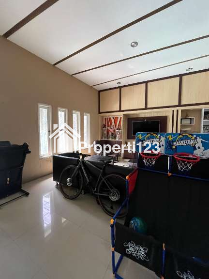 Di jual rumah di tengah kota solo - 5