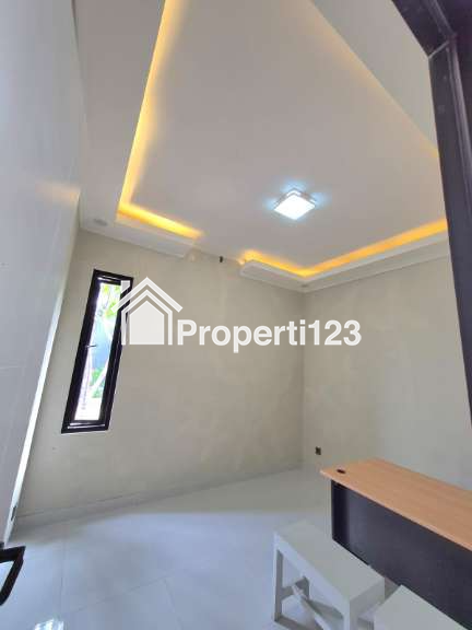 Dijual Rumah Hook Akses Dekat Stasiun Lrt Cikunir Bekasi Selatan - 8