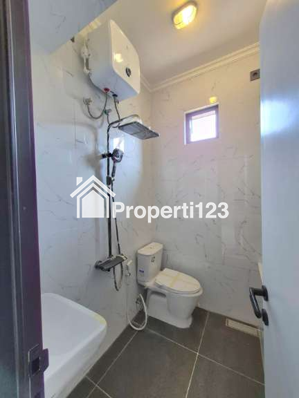 Dijual Rumah Hook Akses Dekat Stasiun Lrt Cikunir Bekasi Selatan - 6