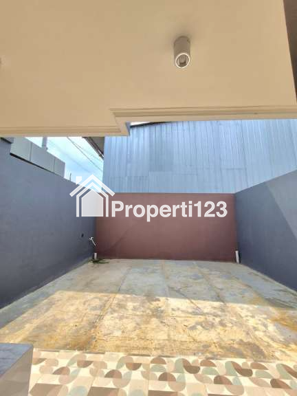 Dijual Rumah Hook Akses Dekat Stasiun Lrt Cikunir Bekasi Selatan - 3