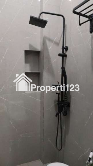 Disewakan Rumah Semi Furnished Baru Renovasi Minimalis Modern Lokasi Taman Sukodono Sidoarjo - 12